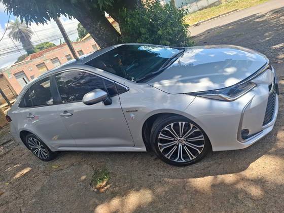 TOYOTA COROLLA 1.8 VVT-I HYBRID FLEX ALTIS PREMIUM CVT